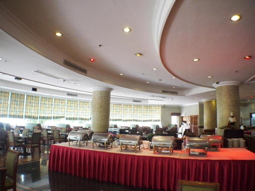 Pousada Marina Infante Macau Exterior photo